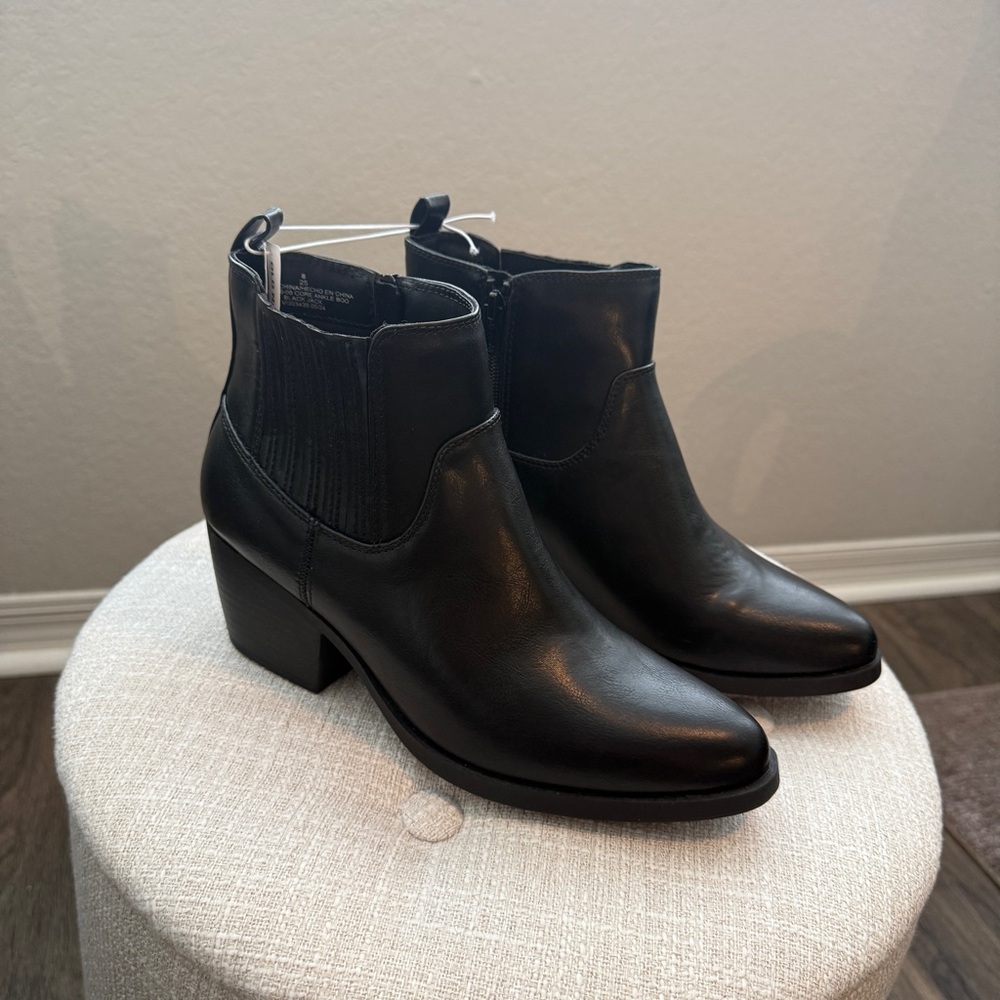 NWT Leather Black Ankle Booties